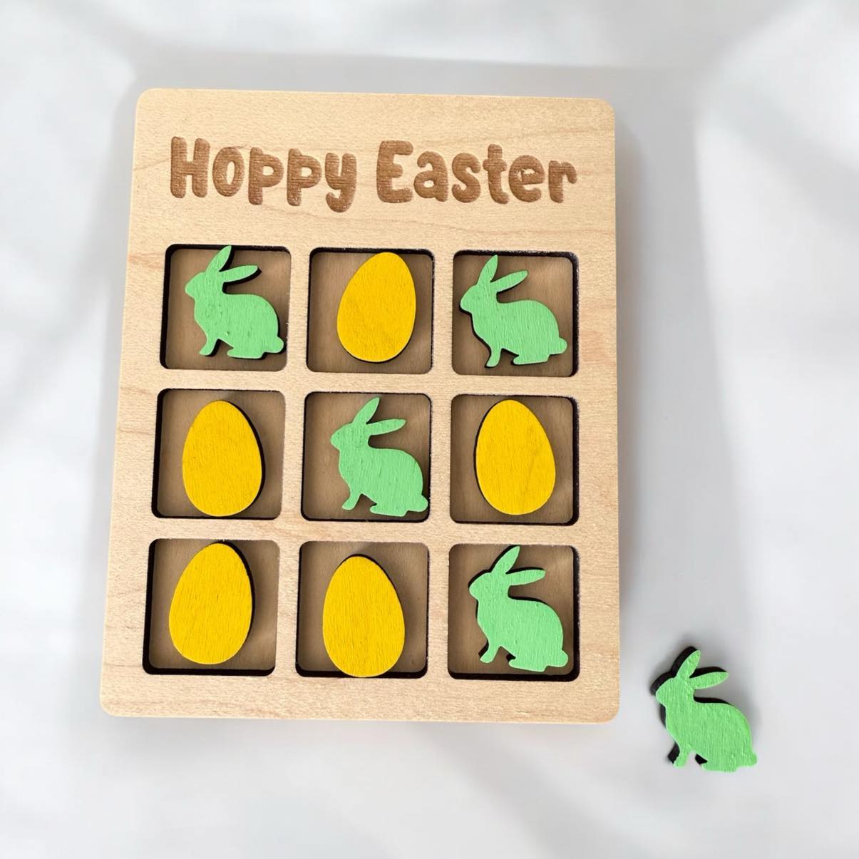 Personalized Easter Tic Tac Toe – Fun &amp; Festive Game!