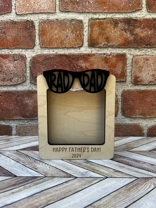 "Rad Dad" Photo Frame - Celebrate Dad's Cool Factor with Style!