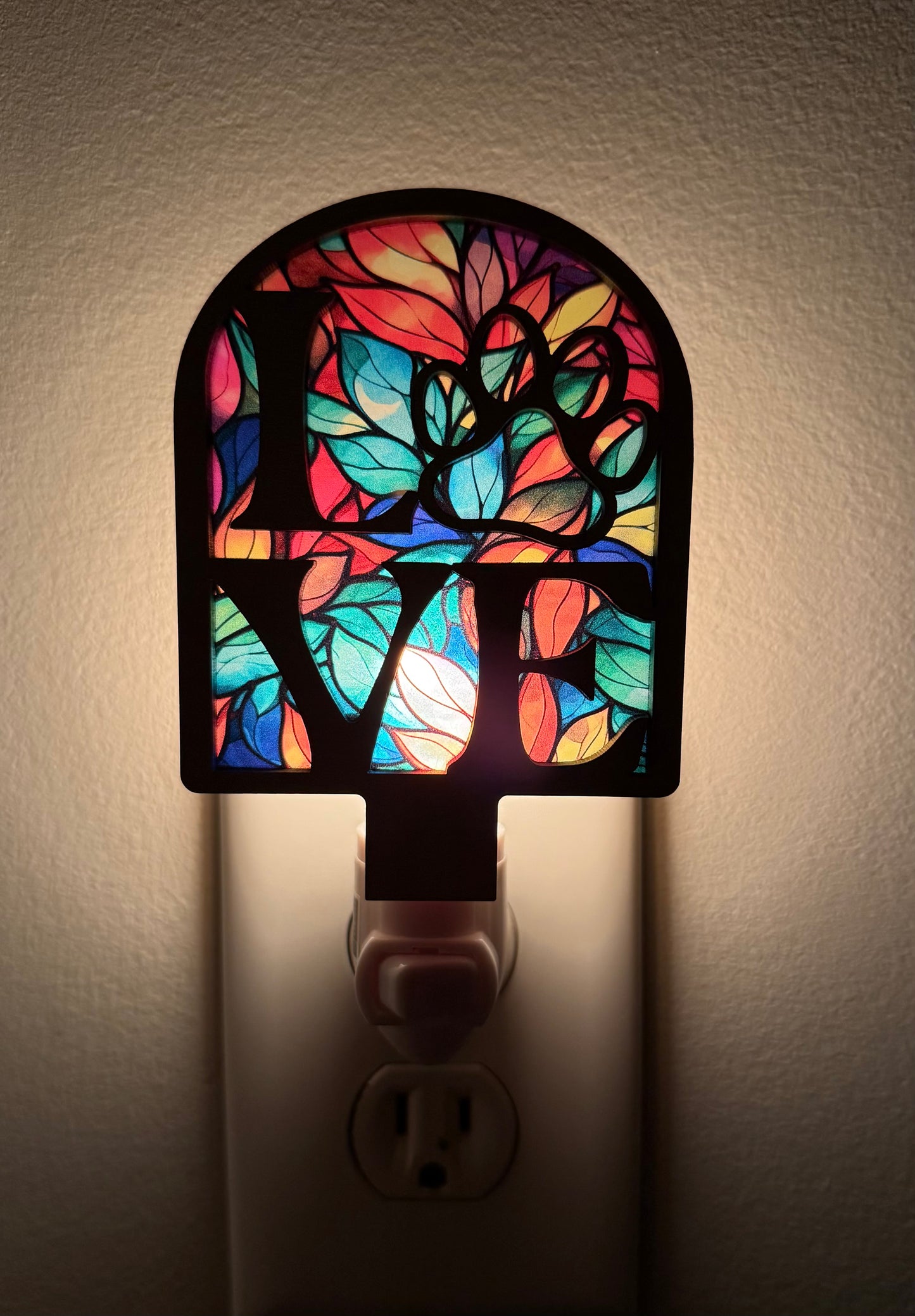 LOVE Paw Nightlight – A Heartfelt Glow for Pet Lovers