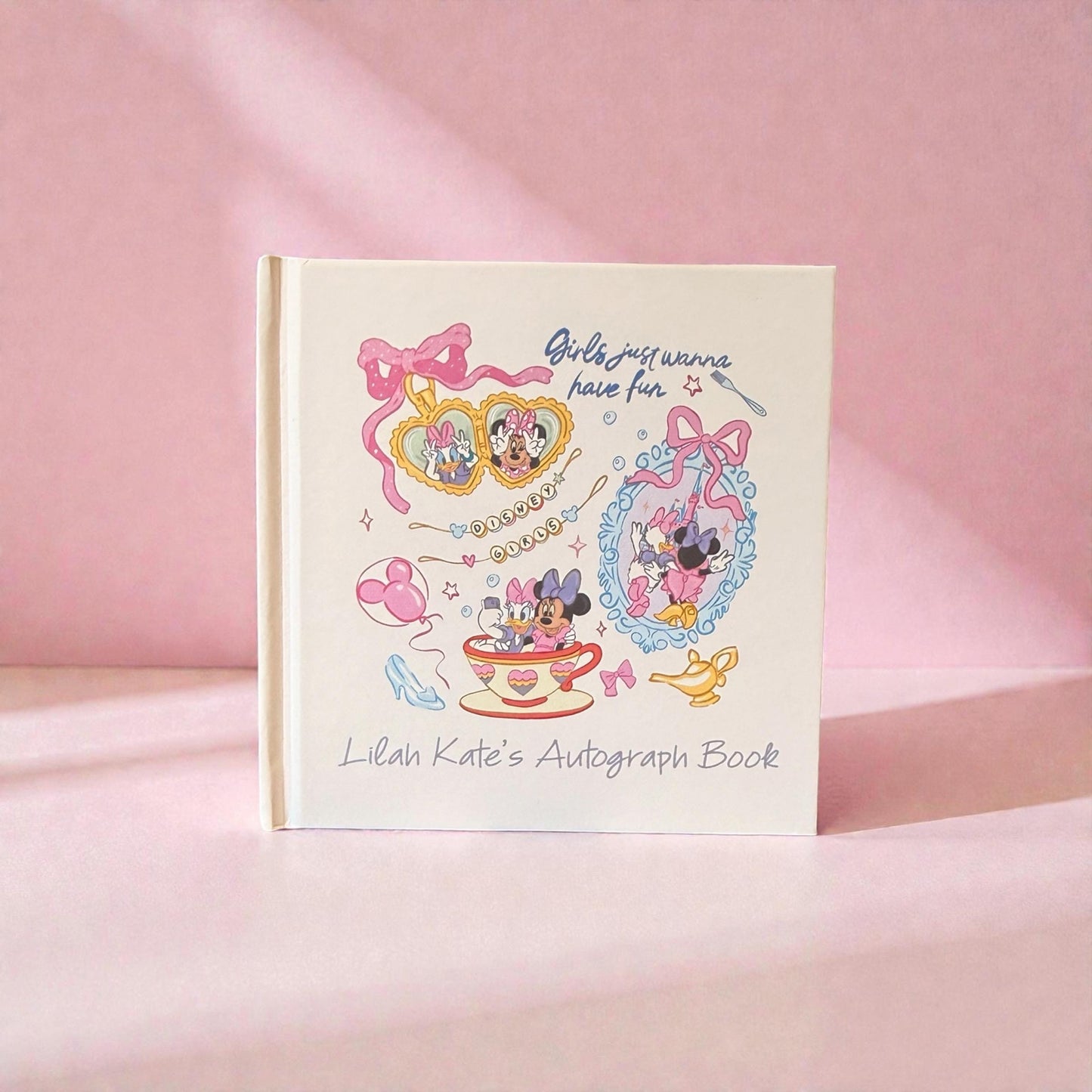 Personalized Minnie & Daisy Autograph Book – Custom Name Disney Trip Signature Book, Daisy Duck Minnie Mouse Keepsake for Kids